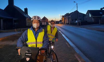 Koen en Nico in het donker