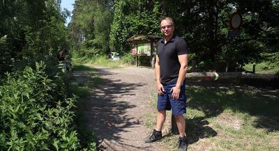 Denis D'hanis aan het "stroperbos"